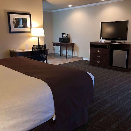 Best Western Lakewood- Historic Landmark Экстерьер фото