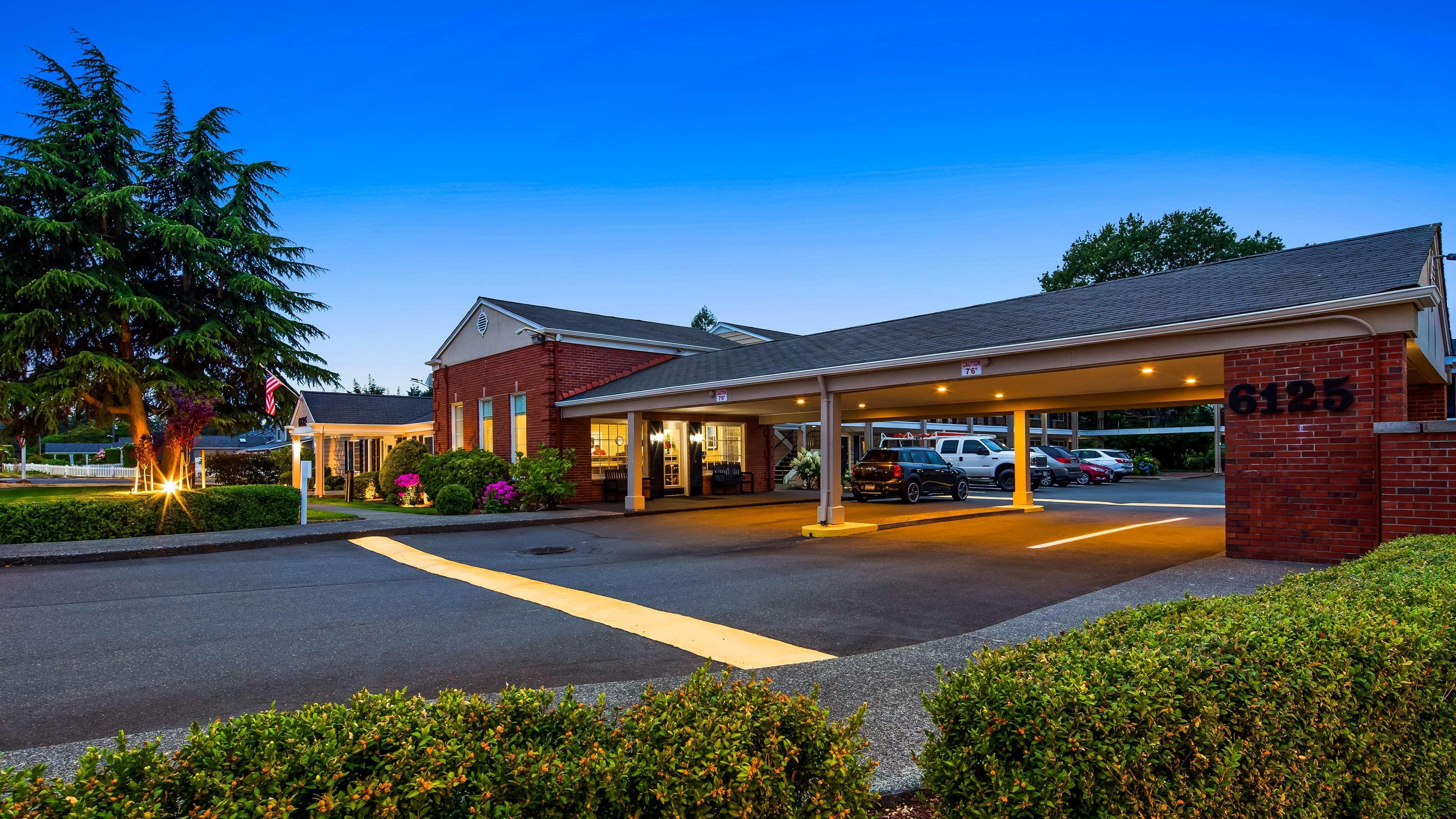 Best Western Lakewood- Historic Landmark Экстерьер фото
