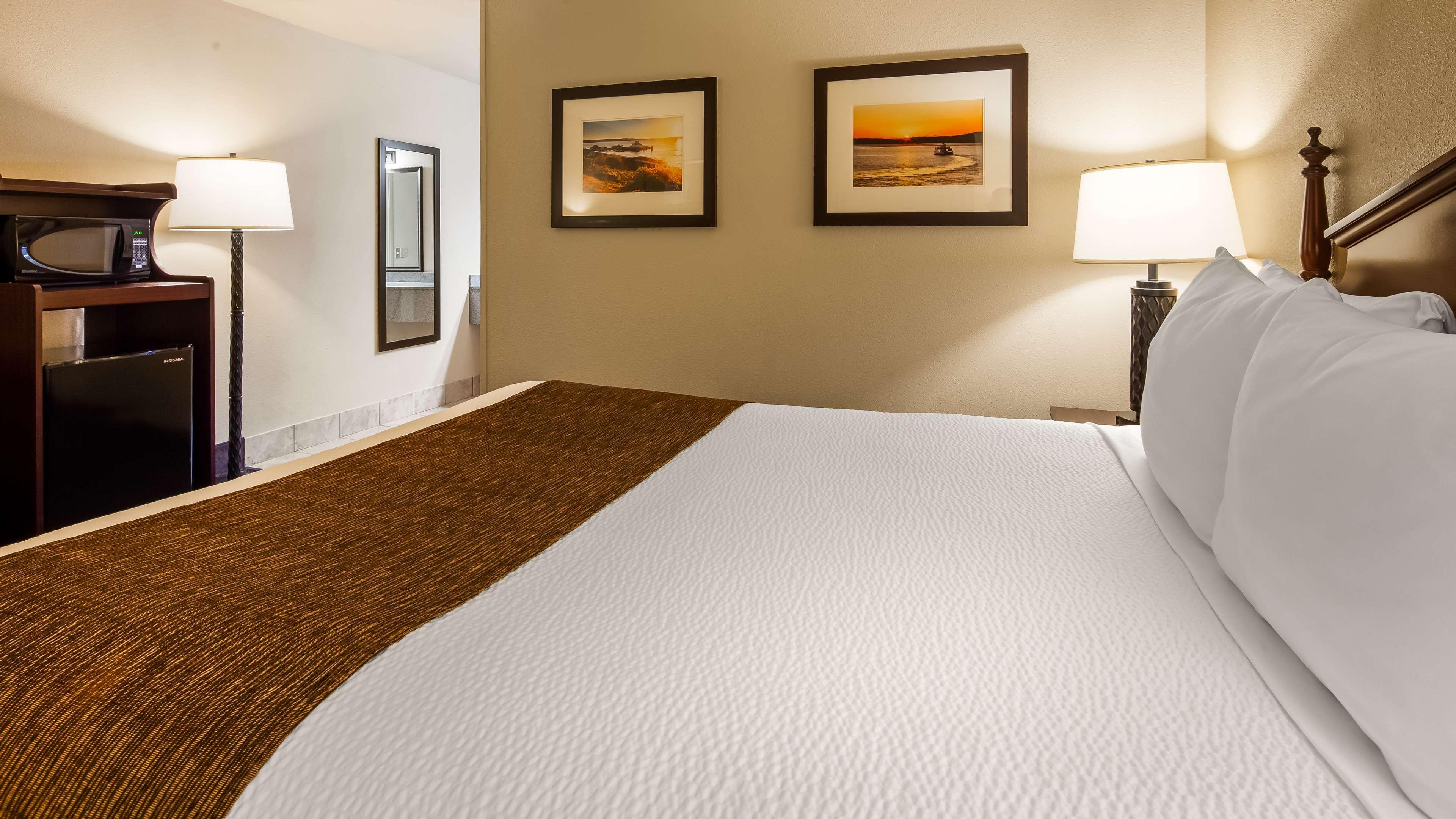 Best Western Lakewood- Historic Landmark Экстерьер фото